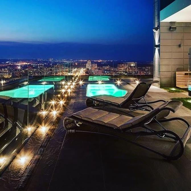 Vip 2 Rooms 75M2 Center Of Obolon Near River Side Kyiv Exterior photo