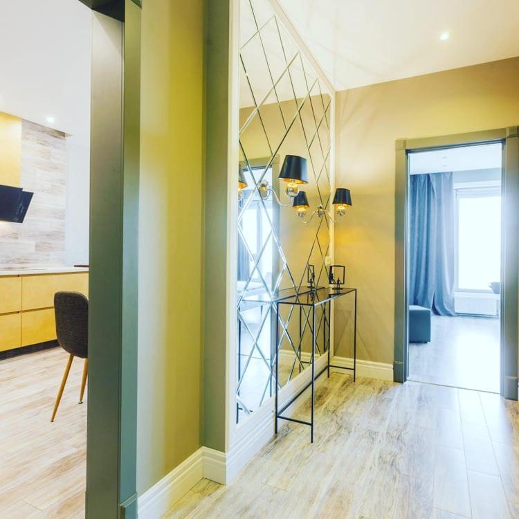 Vip 2 Rooms 75M2 Center Of Obolon Near River Side Kyiv Exterior photo